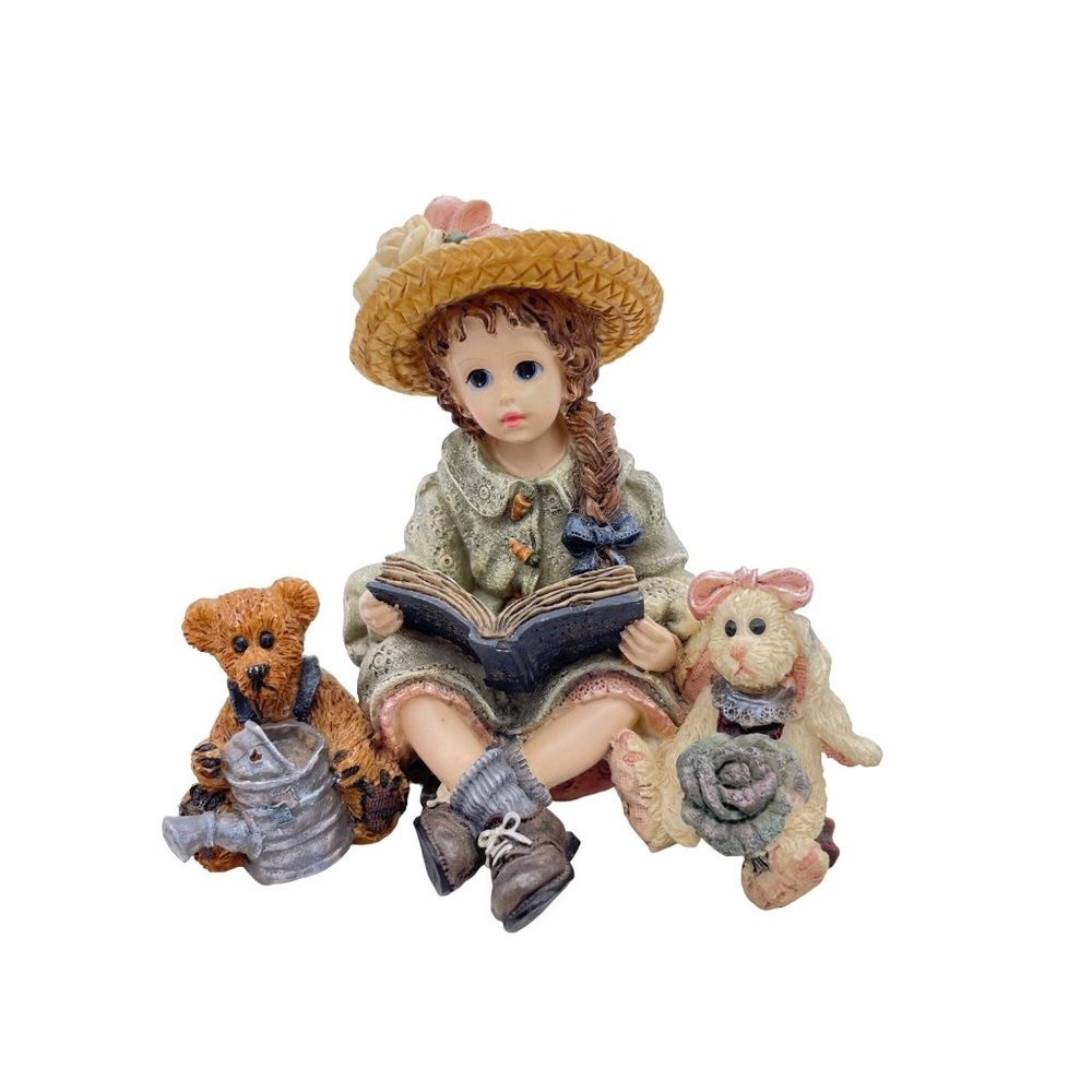 Boyds Yesterday's Child Figurine Julia "Home Again" #3520 1997 Series 9